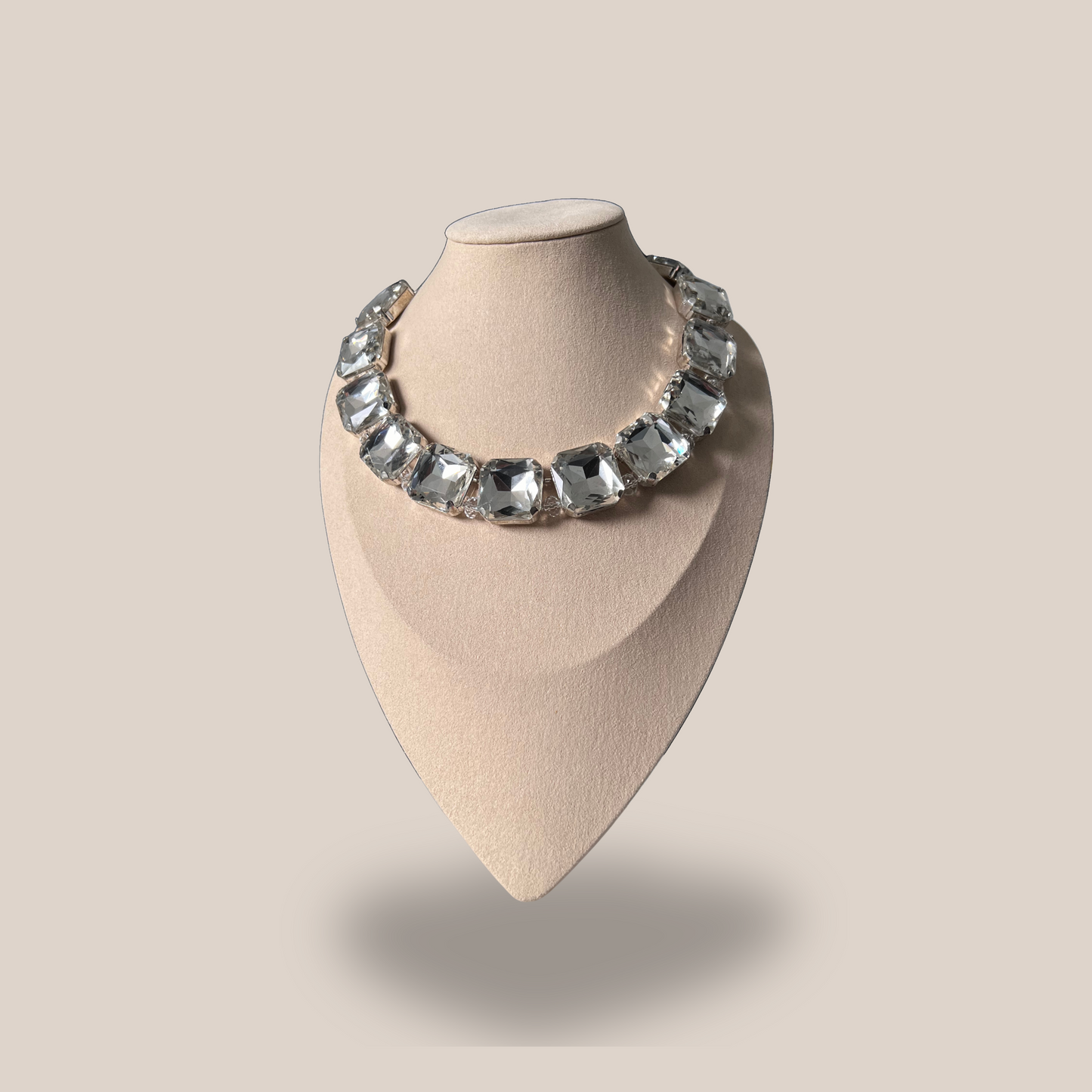COLLANA MILLENIAL